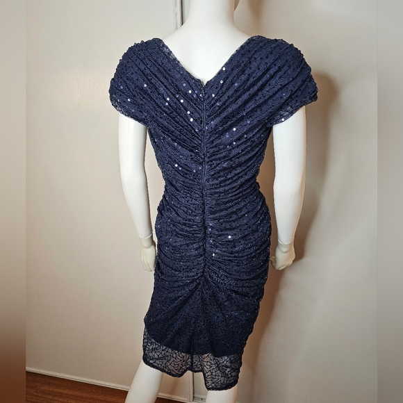 Tadashi Shoji Womens Navy Sequins Cinched Waist Cocktail Dress Size M Formal - Picture 5 of 16
